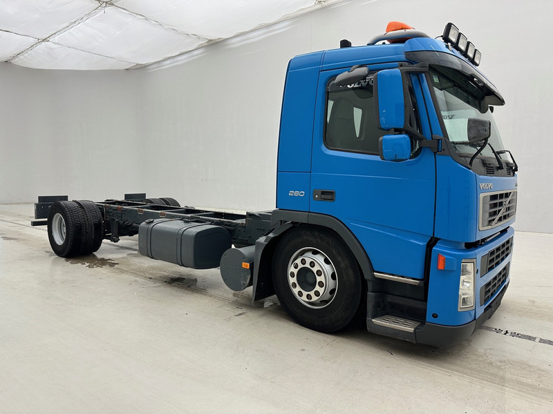 Volvo FM9.260 - Грузовик-шасси: фото 3 Volvo FM9.260 - Грузовик-шасси: фото 3