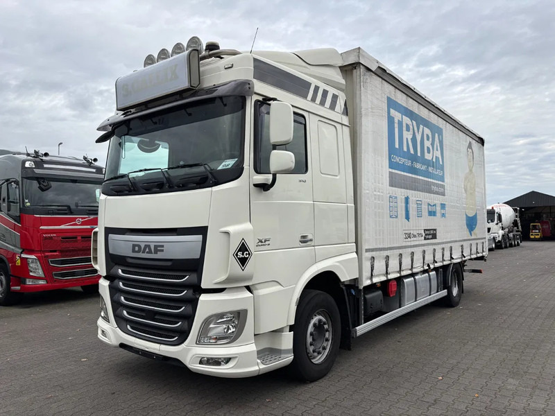 DAF XF 510 Spacecab Euro 6 Retarder - Тентованный грузовик: фото 1 DAF XF 510 Spacecab Euro 6 Retarder - Тентованный грузовик: фото 1
