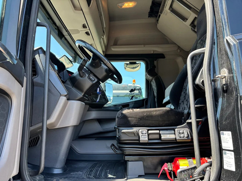 Scania R450 Euro 6 Retarder - Тягач: фото 5 Scania R450 Euro 6 Retarder - Тягач: фото 5