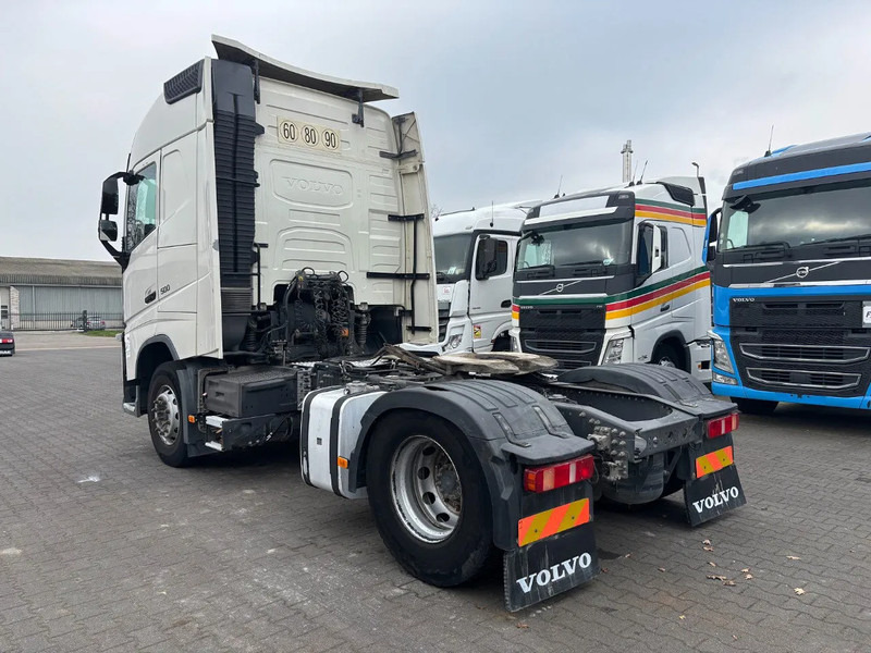 Volvo FH 500 Globetrotter Euro 6 - Тягач: фото 3 Volvo FH 500 Globetrotter Euro 6 - Тягач: фото 3