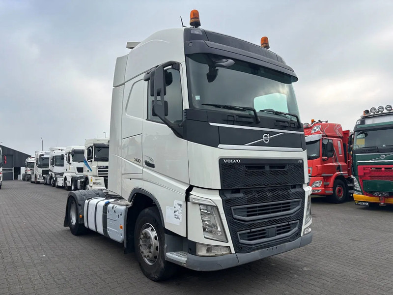 Volvo FH 500 Globetrotter Euro 6 - Тягач: фото 2 Volvo FH 500 Globetrotter Euro 6 - Тягач: фото 2