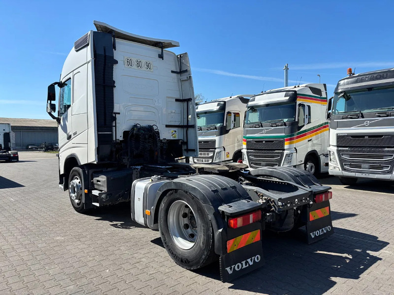 Volvo FH 500 Globetrotter Euro 6 - Тягач: фото 3 Volvo FH 500 Globetrotter Euro 6 - Тягач: фото 3