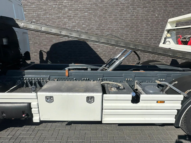 Автовоз DAF CF 410 6X2 M4SN3 OPRIJWAGEN / MACHINE TRANSPORTER / PLATEAU: фото 20