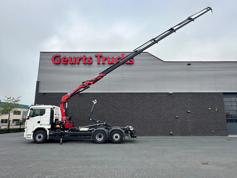 MAN TGS 26.520 6X4H-4 BL NEW MODEL + MEILLER HAAKARMSYSTEEM + HMF 2320 K6-RCS KRAAN/KRAN/CRANE/GRUA - Крюковой мультилифт, Автоманипулятор: фото 2 MAN TGS 26.520 6X4H-4 BL NEW MODEL + MEILLER HAAKARMSYSTEEM + HMF 2320 K6-RCS KRAAN/KRAN/CRANE/GRUA - Крюковой мультилифт, Автоманипулятор: фото 2