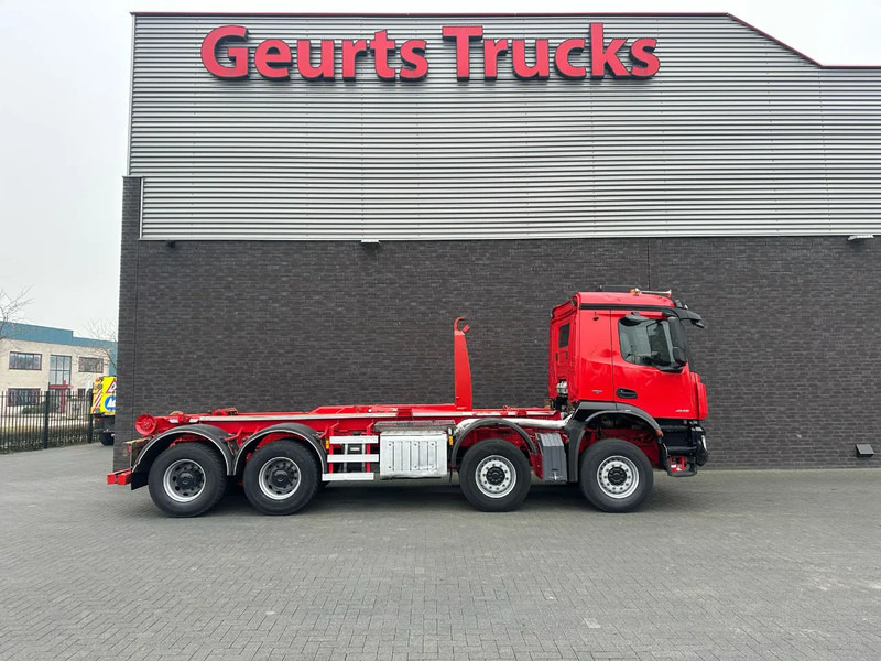 Mercedes-Benz Arocs 8X4 VDL S-30-6600 HAAKARMSYSTEEM/ABROLLKIPPER/HOOKLIFT - Тросовый мультилифт: фото 4 Mercedes-Benz Arocs 8X4 VDL S-30-6600 HAAKARMSYSTEEM/ABROLLKIPPER/HOOKLIFT - Тросовый мультилифт: фото 4