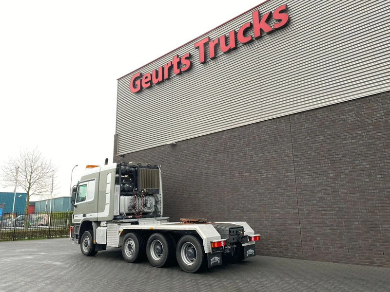 Mercedes-Benz Actros 4360 V8 8X6 V8 SLT TITAN HEAVY DUTY TRACTOR 250 TON - Тягач: фото 3 Mercedes-Benz Actros 4360 V8 8X6 V8 SLT TITAN HEAVY DUTY TRACTOR 250 TON - Тягач: фото 3