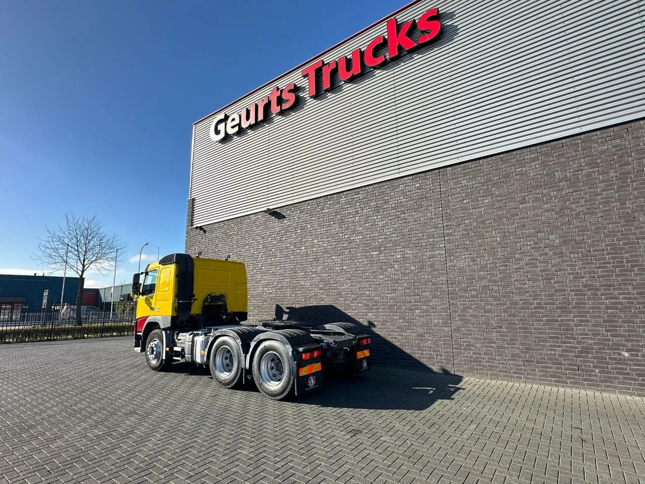 Volvo FM 450 6X4 HYDRAULIEK WEINIG KM!!! NIEDRIGE KM!! - Тягач: фото 3 Volvo FM 450 6X4 HYDRAULIEK WEINIG KM!!! NIEDRIGE KM!! - Тягач: фото 3