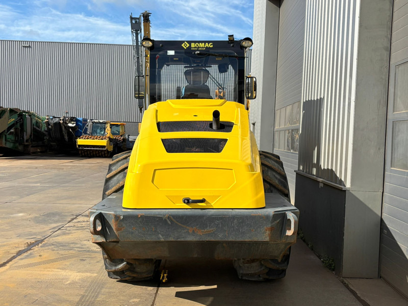 Bomag BW219PDH-5 - Каток: фото 4 Bomag BW219PDH-5 - Каток: фото 4