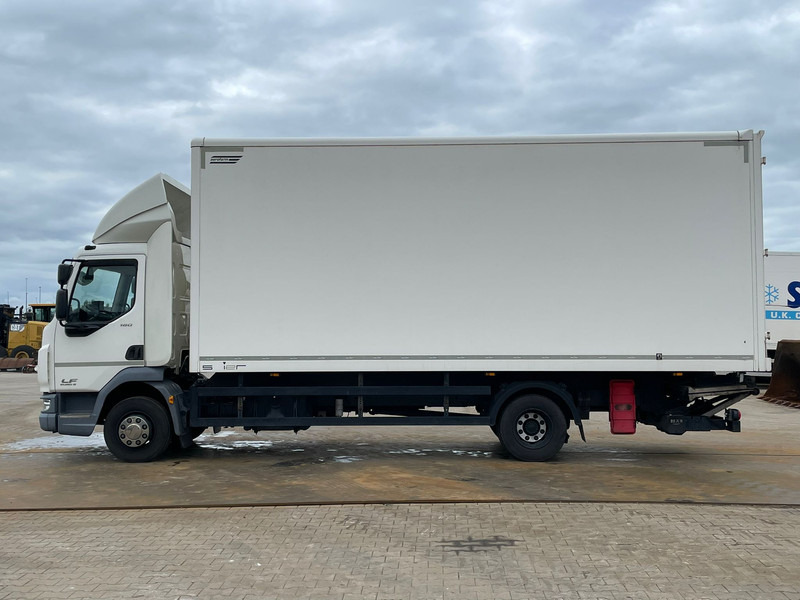 DAF LF 180 FA - Грузовик с закрытым кузовом: фото 2 DAF LF 180 FA - Грузовик с закрытым кузовом: фото 2