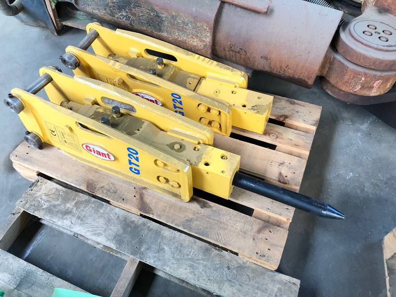 Diversen Giant GT20 190 kg breaker - Гидромолот: фото 2 Diversen Giant GT20 190 kg breaker - Гидромолот: фото 2