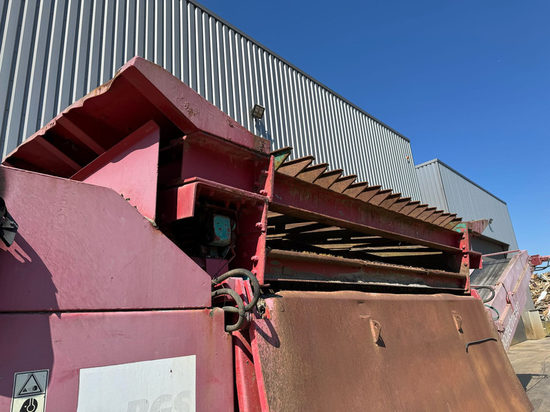 Extec Robotrac 7000 - Грохот: фото 4 Extec Robotrac 7000 - Грохот: фото 4