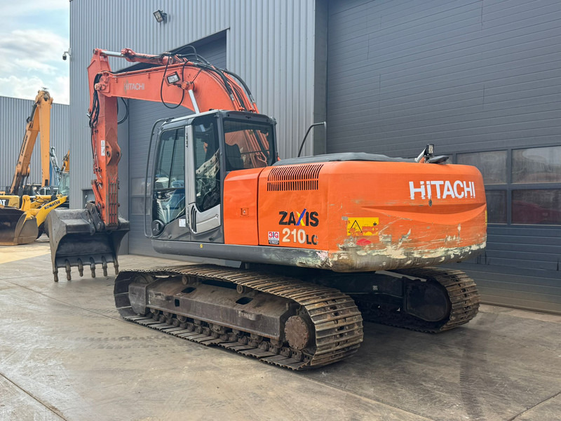 Hitachi ZX210LC-3 - Гусеничный экскаватор: фото 3 Hitachi ZX210LC-3 - Гусеничный экскаватор: фото 3