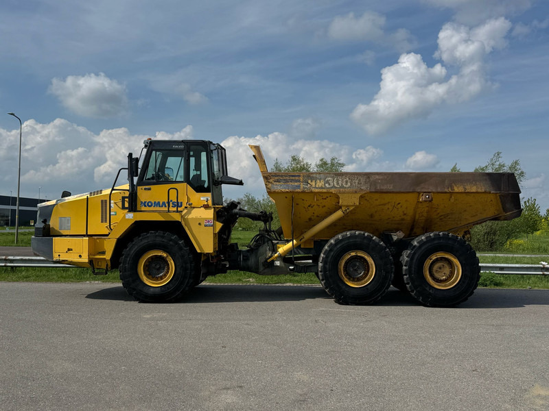 Komatsu HM300-2 - Сочленённый самосвал: фото 2 Komatsu HM300-2 - Сочленённый самосвал: фото 2