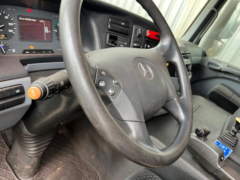 MERCEDESBENZ ACTROS 4151 V8 8x8 tipper - Самосвал: фото 4 MERCEDESBENZ ACTROS 4151 V8 8x8 tipper - Самосвал: фото 4