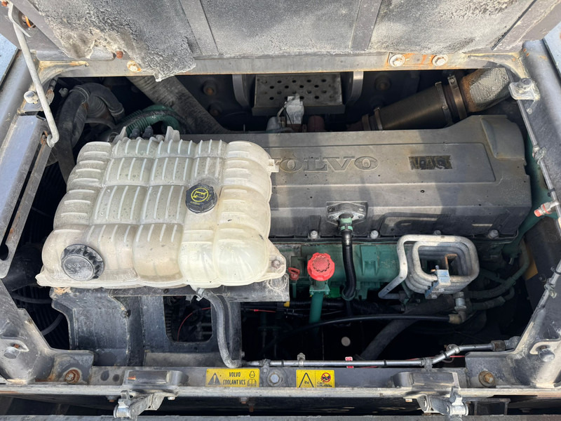 Гусеничный экскаватор Volvo EC750EL: фото 15