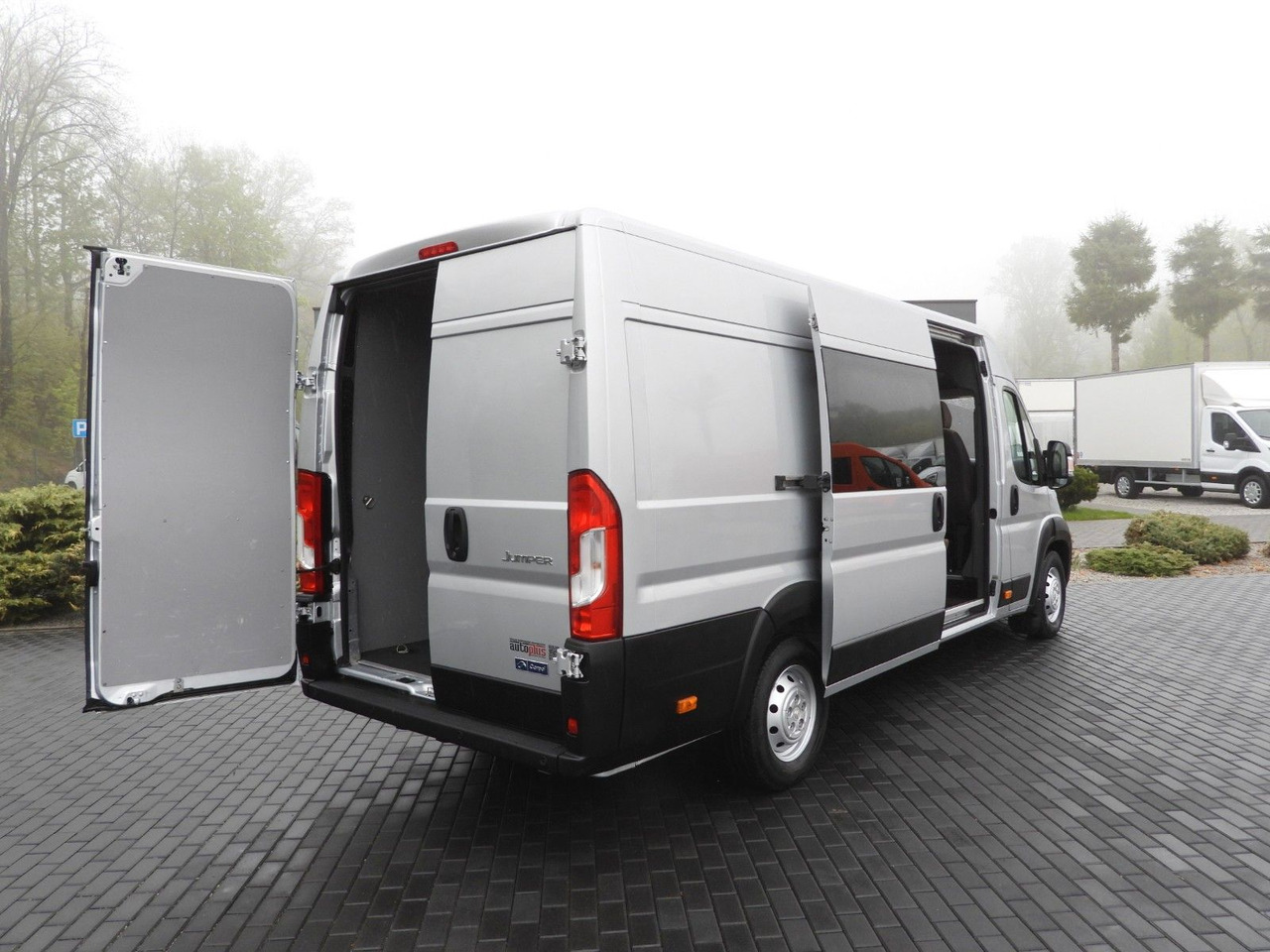 Citroën JUMPER KASTENWAGEN DOPPELKABINE 7 SITZE TEMPOMAT - Цельнометаллический фургон, Грузопассажирский фургон: фото 3 Citroën JUMPER KASTENWAGEN DOPPELKABINE 7 SITZE TEMPOMAT - Цельнометаллический фургон, Грузопассажирский фургон: фото 3