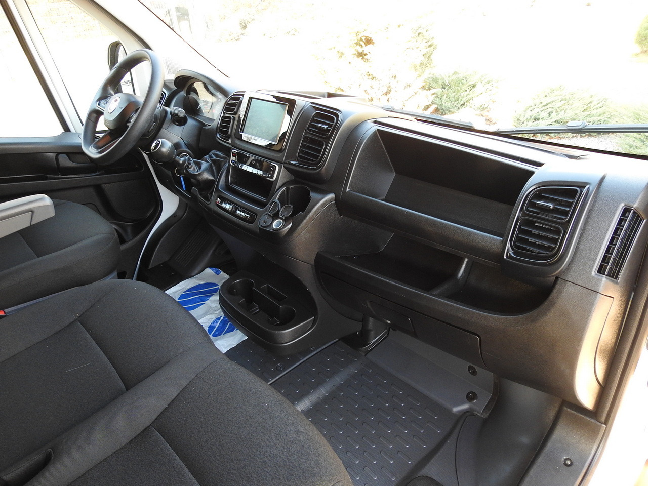 Фургон с закрытым кузовом FIAT DUCATO  BOX LIFT 8 PALLETS CRUISE CONTROL AIR CONDITIONING  180HP: фото 40