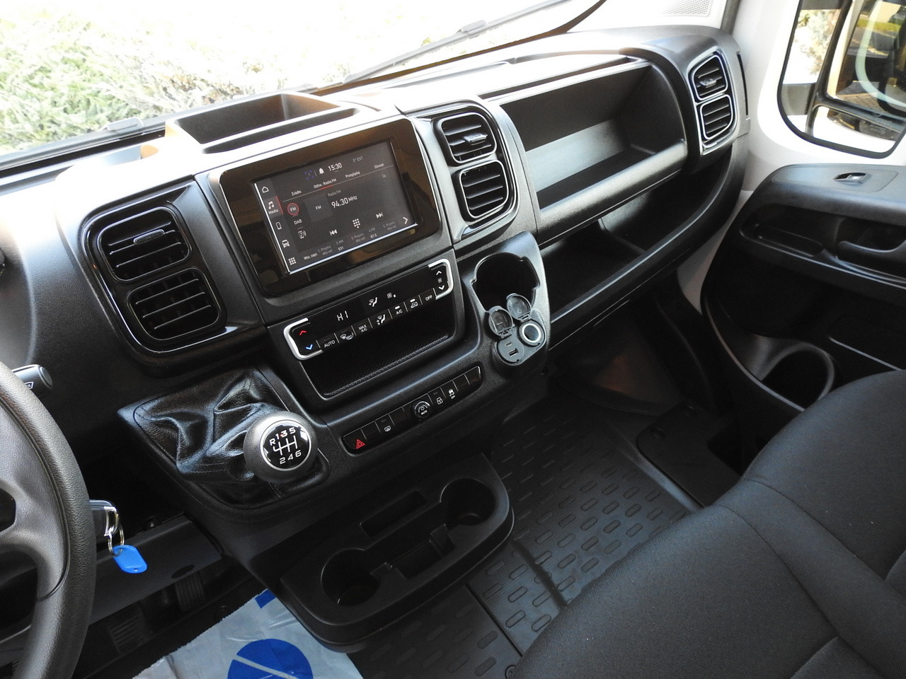 Фургон с закрытым кузовом FIAT DUCATO  BOX LIFT 8 PALLETS CRUISE CONTROL AIR CONDITIONING  180HP: фото 31