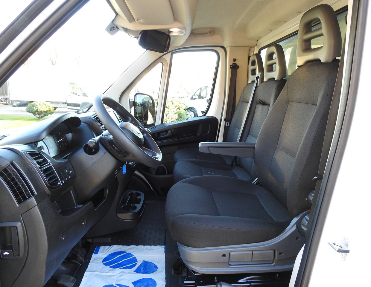 Фургон с закрытым кузовом FIAT DUCATO  BOX LIFT 8 PALLETS CRUISE CONTROL AIR CONDITIONING  180HP: фото 24