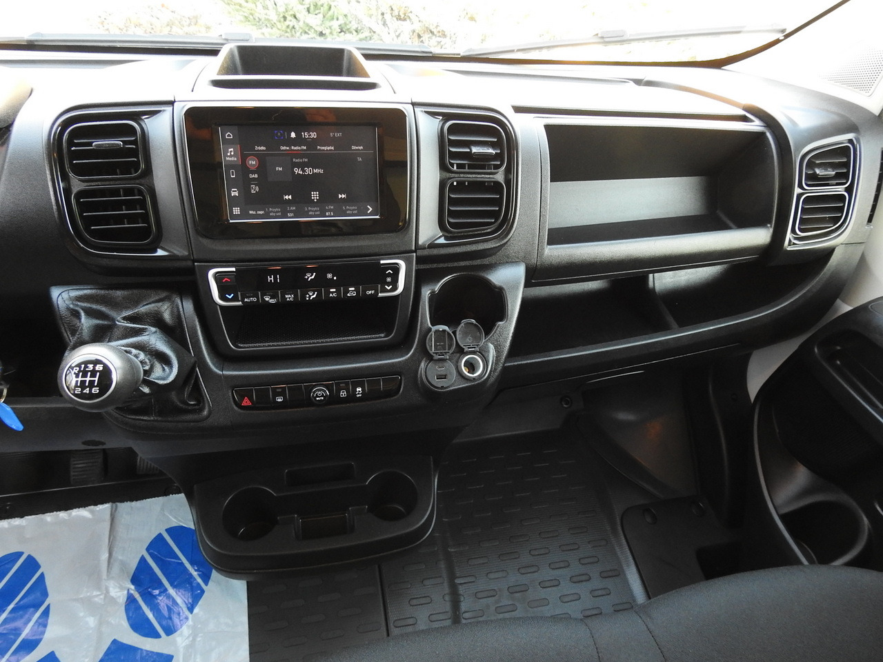 Фургон с закрытым кузовом FIAT DUCATO  BOX LIFT 8 PALLETS CRUISE CONTROL AIR CONDITIONING  180HP: фото 32