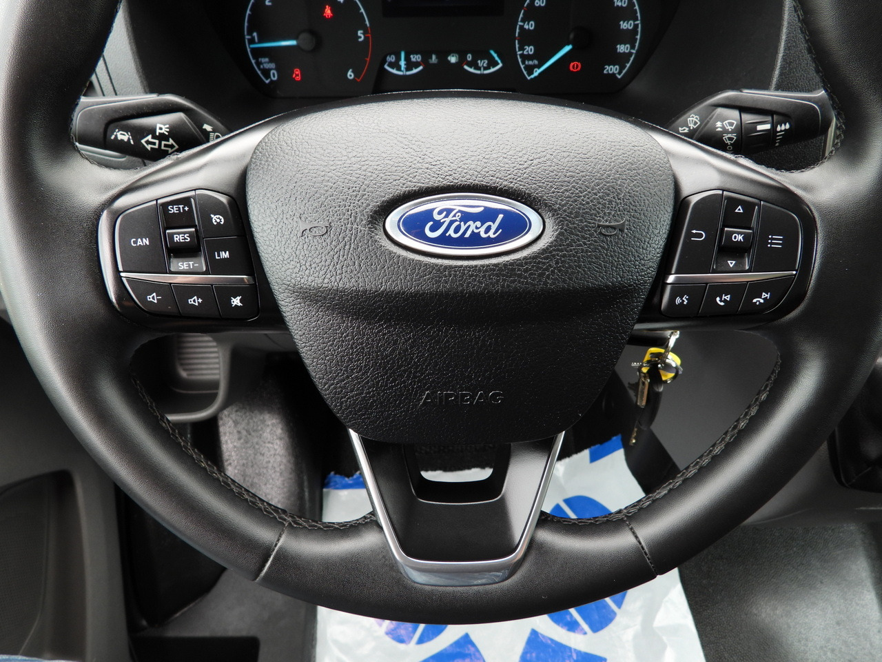 FORD TRANSIT BOX 8 PALLETS CRUISE CONTROL AIR CONDITIONING  130HP в лизинг FORD TRANSIT BOX 8 PALLETS CRUISE CONTROL AIR CONDITIONING  130HP: фото 29