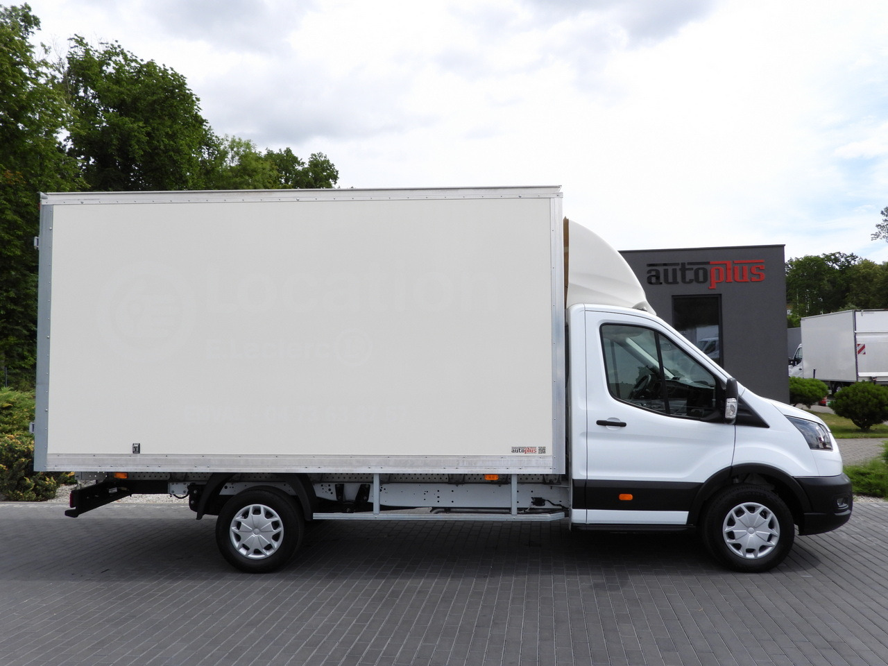 FORD TRANSIT BOX 8 PALLETS CRUISE CONTROL AIR CONDITIONING  130HP в лизинг FORD TRANSIT BOX 8 PALLETS CRUISE CONTROL AIR CONDITIONING  130HP: фото 7