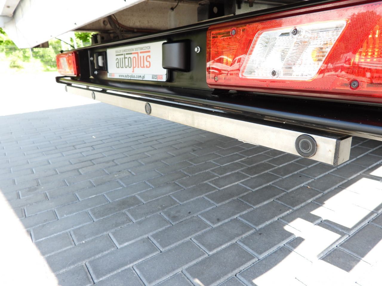 Фургон с закрытым кузовом FORD TRANSIT  BOX LIFT 8 PALLETS CRUISE CONTROL LED LIGHTS AIR CONDITIONING  130HP: фото 29