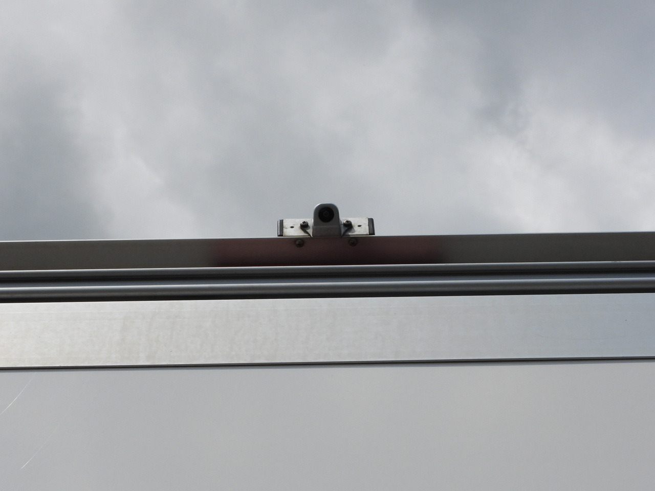 Фургон с закрытым кузовом FORD TRANSIT  BOX LIFT 8 PALLETS CRUISE CONTROL LED LIGHTS AIR CONDITIONING  130HP: фото 27