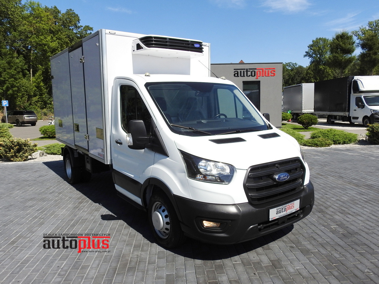 FORD TRANSIT REGRIGERATOR BOX 0*C POWER SUPPLY 230V CRUISE CONTROL AIR CONDITIONING TWIN WHEELS 170HP - Фургон-рефрижератор: фото 1 FORD TRANSIT REGRIGERATOR BOX 0*C POWER SUPPLY 230V CRUISE CONTROL AIR CONDITIONING TWIN WHEELS 170HP - Фургон-рефрижератор: фото 1