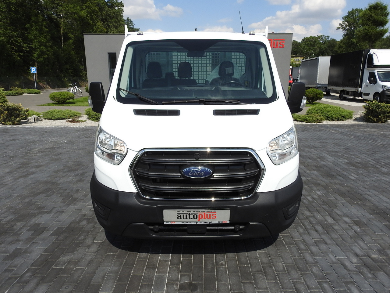FORD TRANSIT TIPPER CRUISE CONTROL AIR CONDITIONING TWIN WHEELS 170HP - Малотоннажный самосвал: фото 5 FORD TRANSIT TIPPER CRUISE CONTROL AIR CONDITIONING TWIN WHEELS 170HP - Малотоннажный самосвал: фото 5