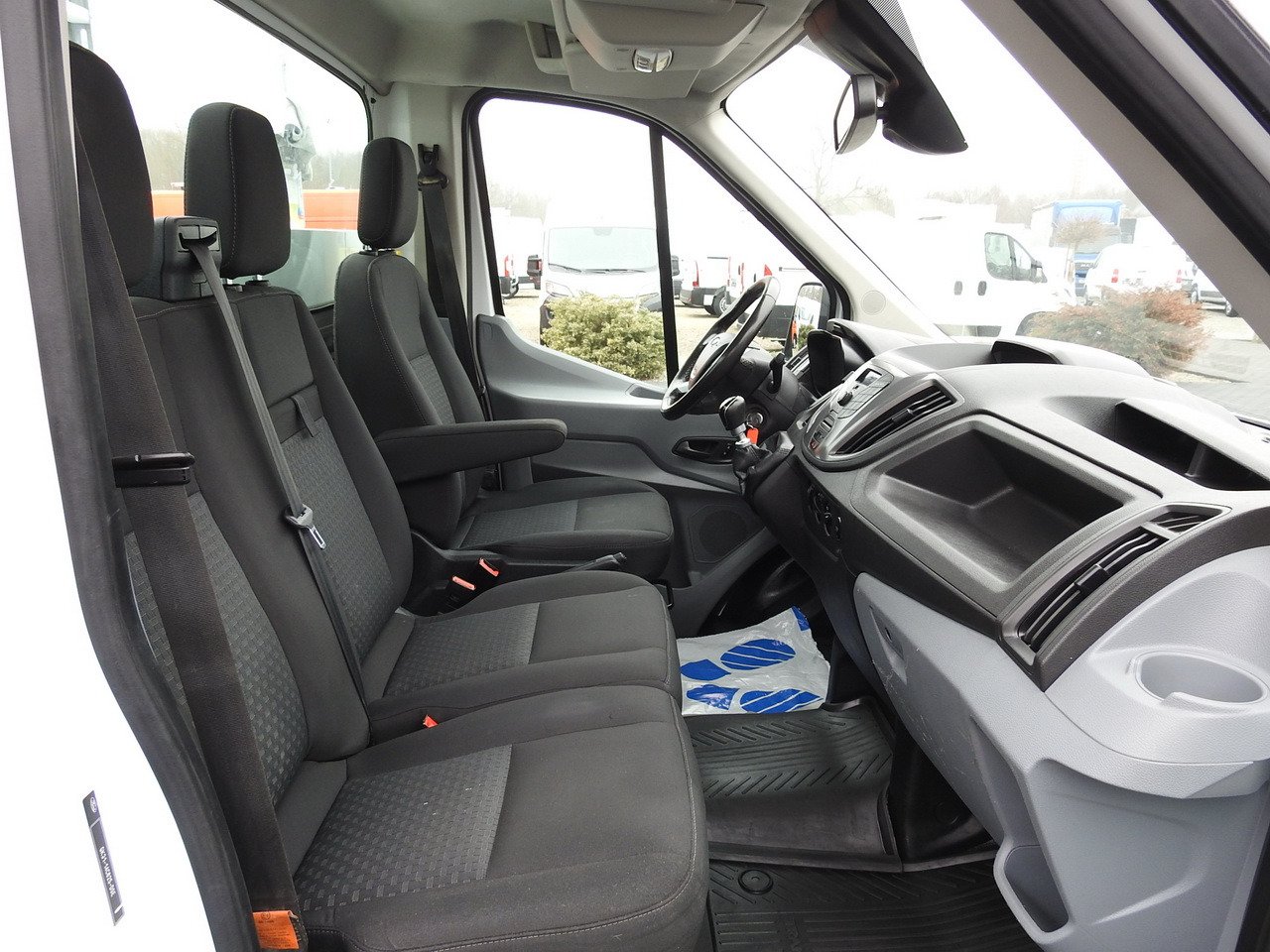 Малотоннажный самосвал FORD TRANSIT TIPPER CRUISE CONTROL AIR CONDITIONING TWIN WHEELS  170HP: фото 37