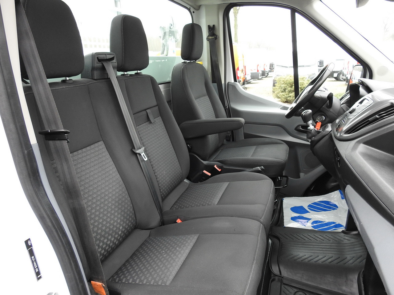 Малотоннажный самосвал FORD TRANSIT TIPPER CRUISE CONTROL AIR CONDITIONING TWIN WHEELS  170HP: фото 39
