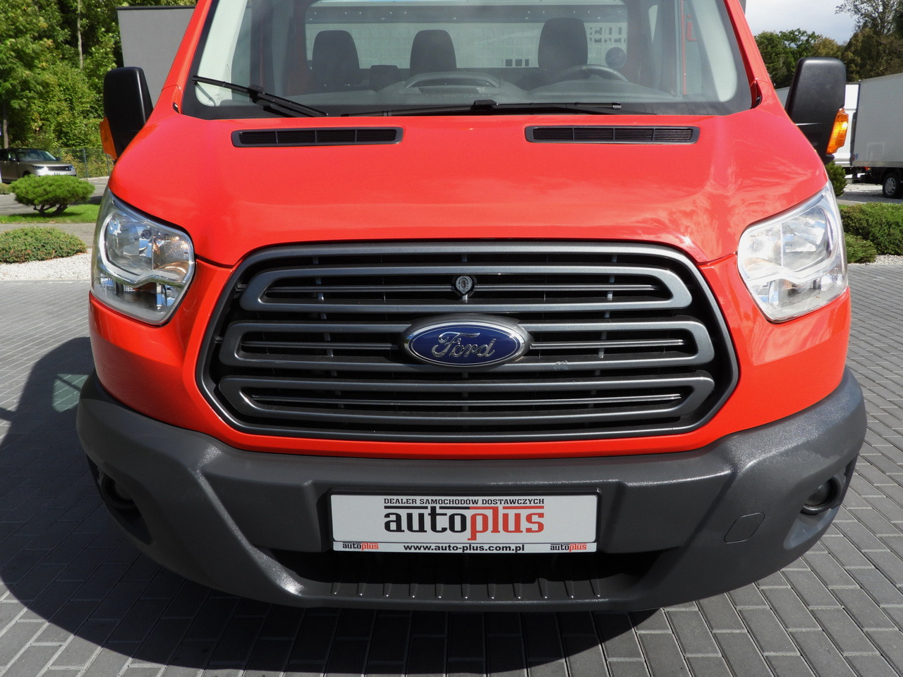 Малотоннажный самосвал FORD TRANSIT TIPPER CRUISE CONTROL LED LIGHTS TWIN WHEELS AIR CONDITIONING  170HP: фото 13