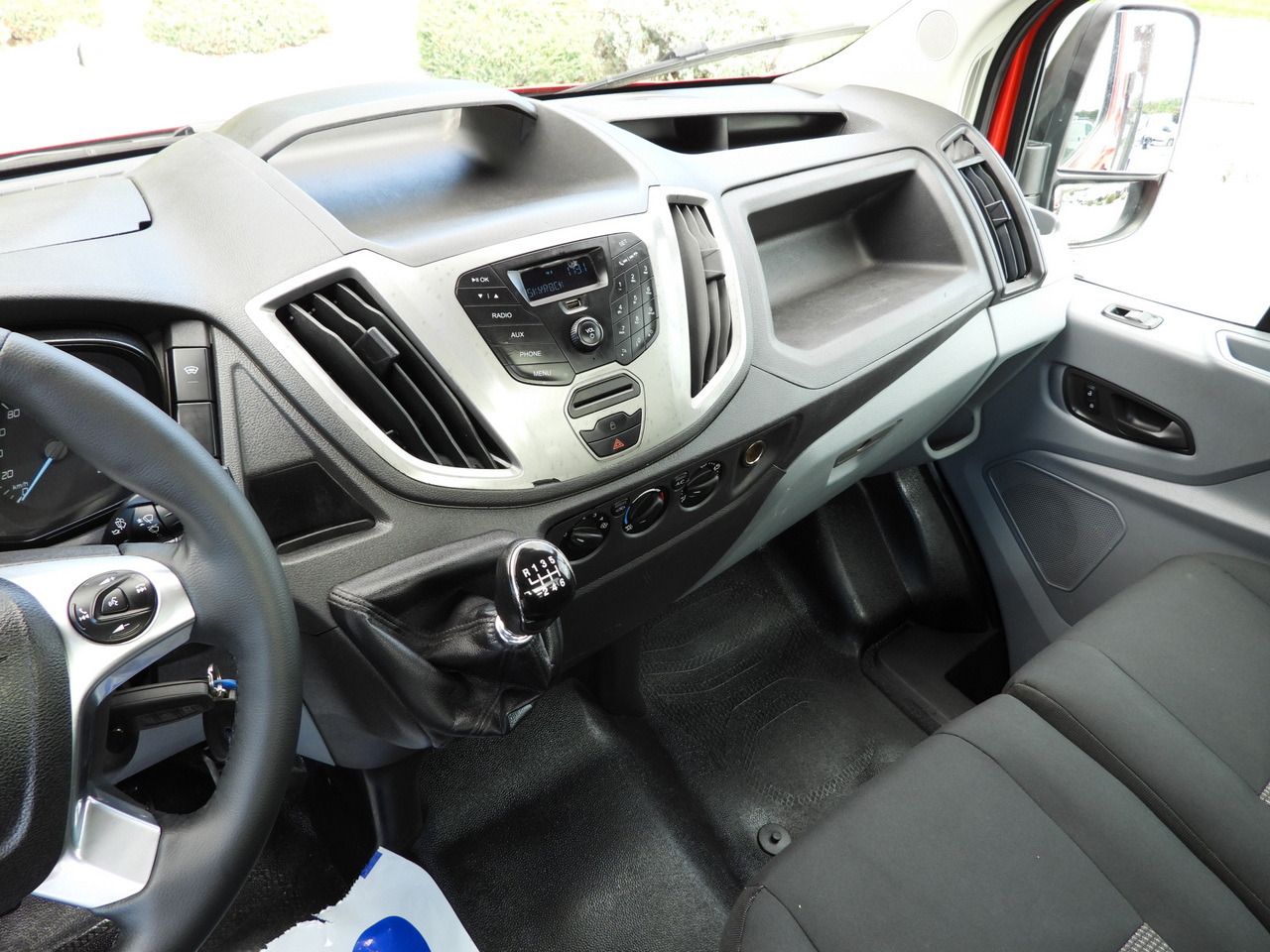 Малотоннажный самосвал FORD TRANSIT TIPPER CRUISE CONTROL LED LIGHTS TWIN WHEELS AIR CONDITIONING  170HP: фото 29