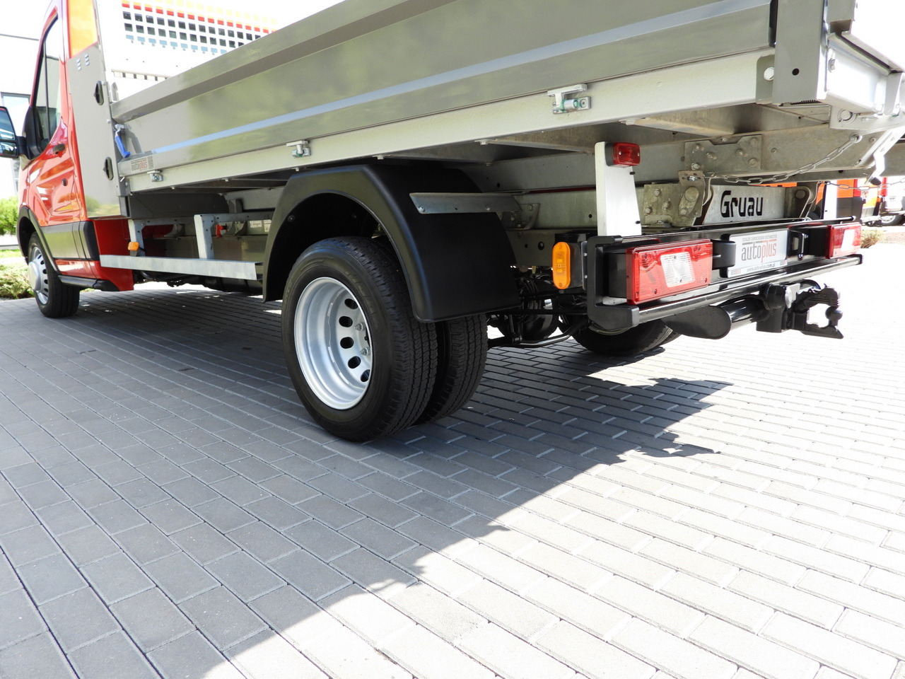 Малотоннажный самосвал FORD TRANSIT TIPPER CRUISE CONTROL LED LIGHTS TWIN WHEELS AIR CONDITIONING  170HP: фото 14