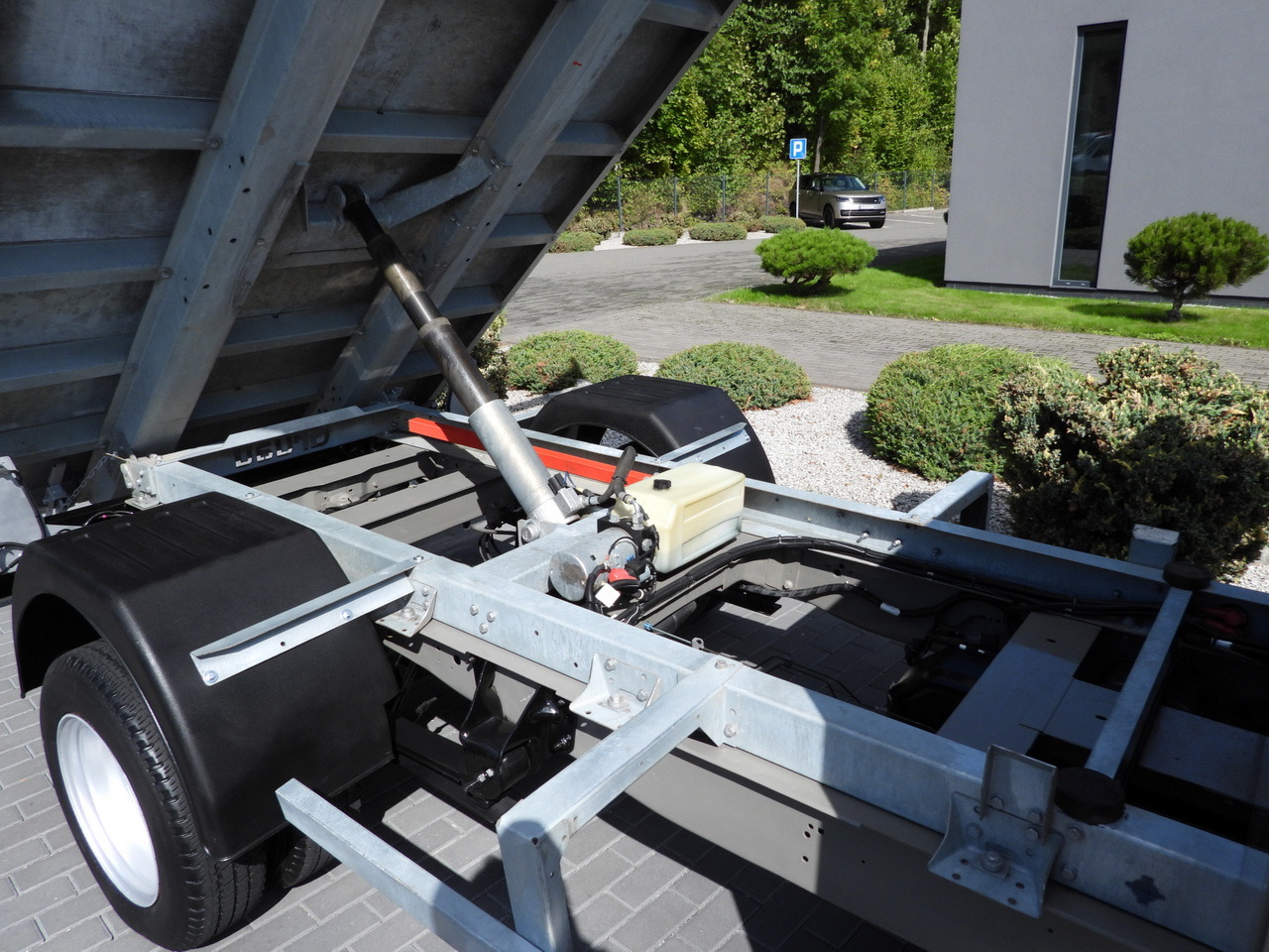 Малотоннажный самосвал FORD TRANSIT TIPPER CRUISE CONTROL LED LIGHTS TWIN WHEELS AIR CONDITIONING  170HP: фото 18