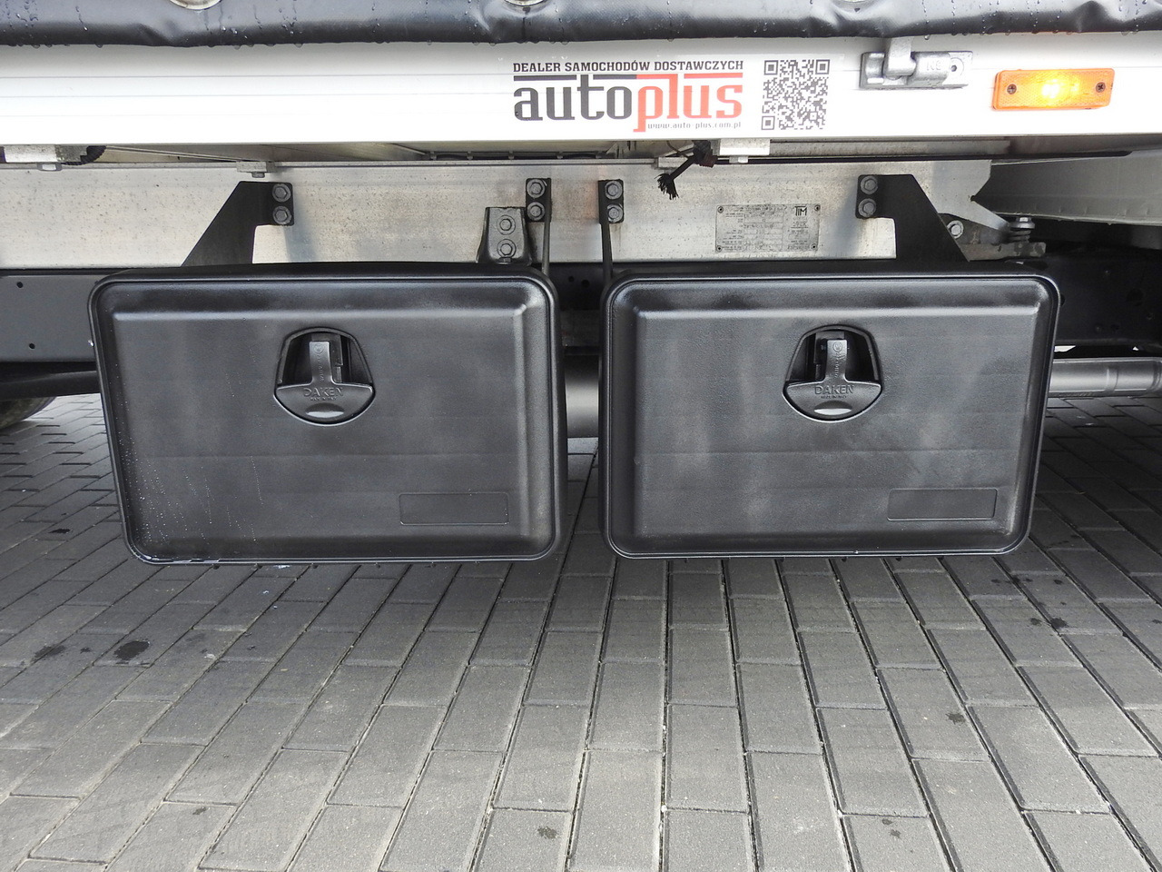 Тентованный фургон IVECO DAILY  35S18 TARPAULIN 10 PALLETS WEBASTO CRUISE CONTROL AIR CONDITIONING  180HP: фото 24