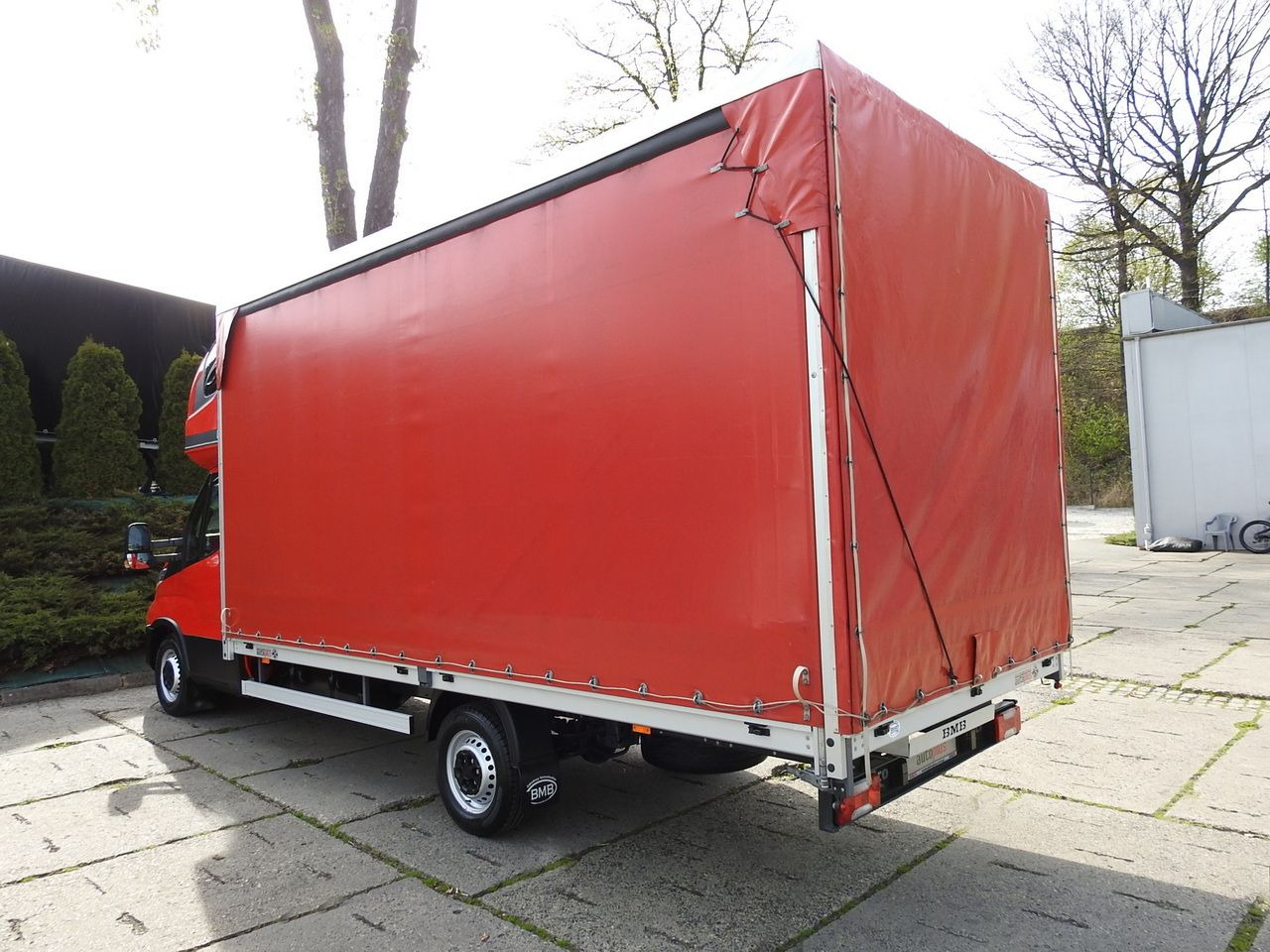 Тентованный фургон IVECO DAILY 35S18 TARPAULIN 10 PALLETS WEBASTO CRUISE CONTROL LED LIGHTS AIR CONDITIONING  180HP: фото 10