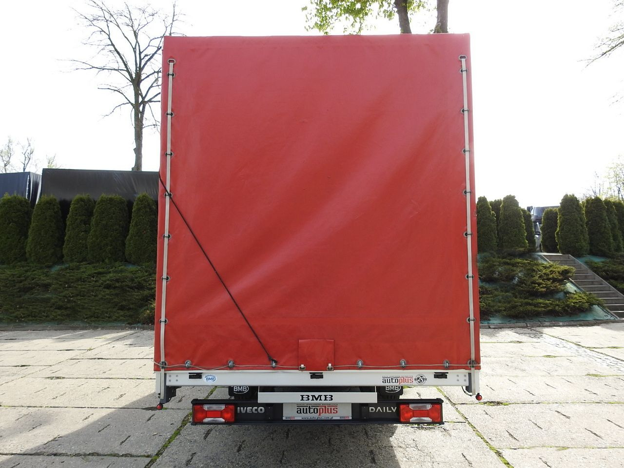 Тентованный фургон IVECO DAILY 35S18 TARPAULIN 10 PALLETS WEBASTO CRUISE CONTROL LED LIGHTS AIR CONDITIONING  180HP: фото 11