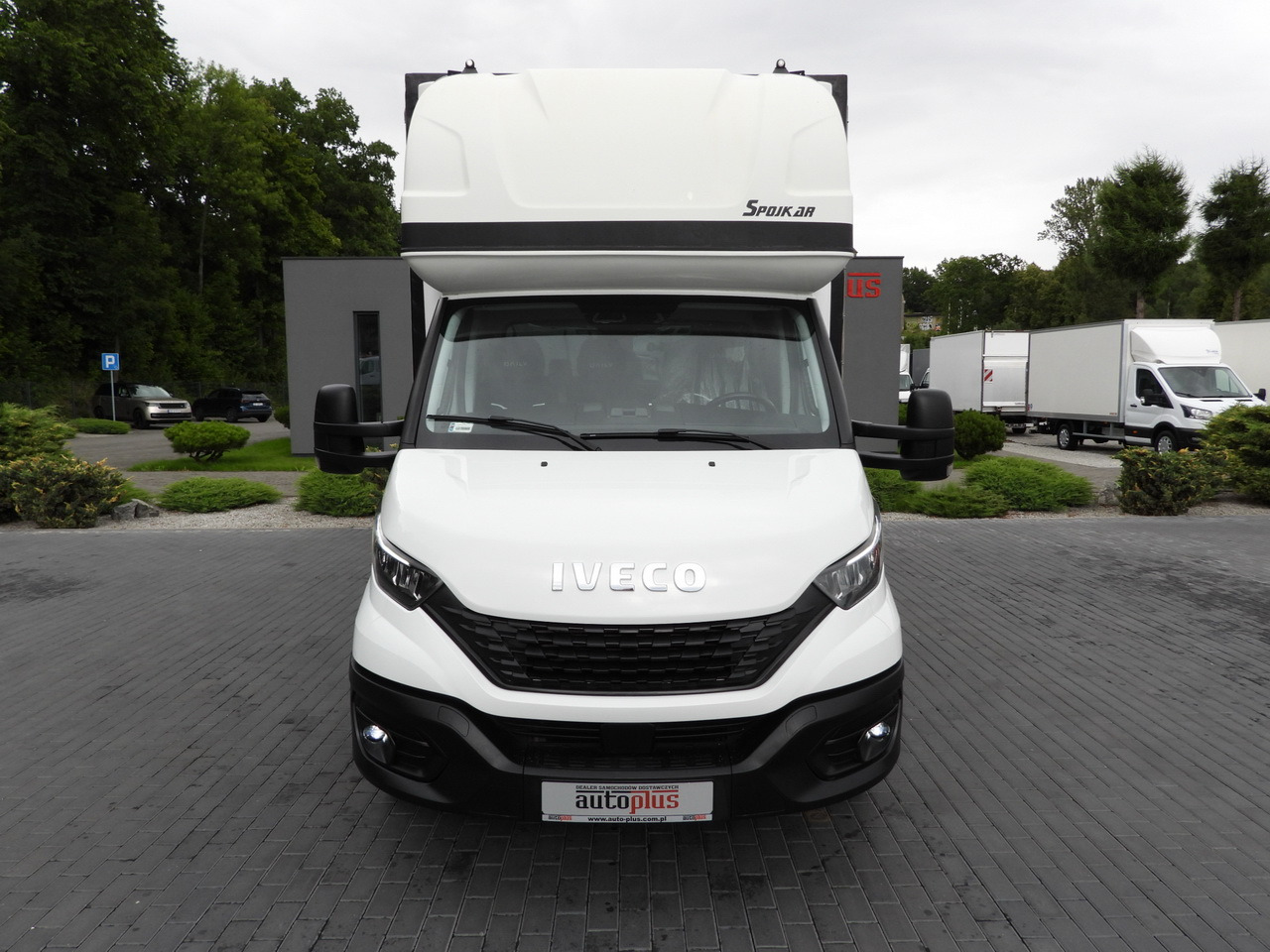 IVECO DAILY 35S18 TARPAULIN 10 PALLETS WEBASTO CRUISE CONTROL LED LIGHTS PNEUMATICS AIR CONDITIONING 180HP - Тентованный фургон: фото 5 IVECO DAILY 35S18 TARPAULIN 10 PALLETS WEBASTO CRUISE CONTROL LED LIGHTS PNEUMATICS AIR CONDITIONING 180HP - Тентованный фургон: фото 5