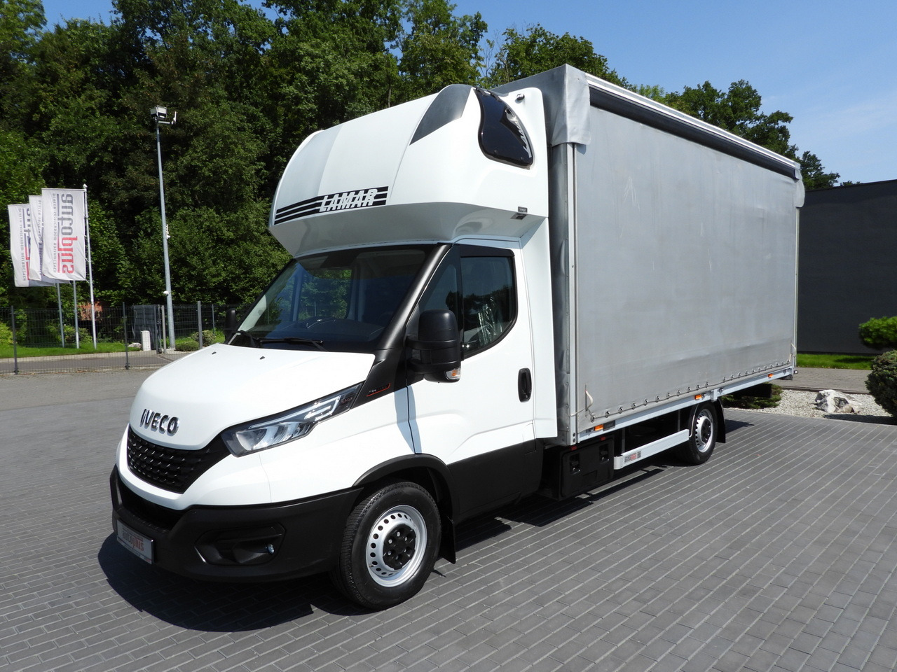 IVECO DAILY 35S18 TARPAULIN 10 PALLETS WEBASTO CRUISE CONTROL LED LIGHTS PNEUMATICS AIR CONDITIONING 180HP в лизинг IVECO DAILY 35S18 TARPAULIN 10 PALLETS WEBASTO CRUISE CONTROL LED LIGHTS PNEUMATICS AIR CONDITIONING 180HP: фото 6 IVECO DAILY 35S18 TARPAULIN 10 PALLETS WEBASTO CRUISE CONTROL LED LIGHTS PNEUMATICS AIR CONDITIONING 180HP в лизинг IVECO DAILY 35S18 TARPAULIN 10 PALLETS WEBASTO CRUISE CONTROL LED LIGHTS PNEUMATICS AIR CONDITIONING 180HP: фото 6