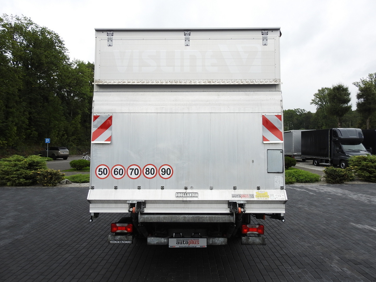 Тентованный фургон IVECO DAILY 70C18 TARPAULIN LIFT 12 PALLETS WEBASTO CRUISE CONTROL TWIN WHEELS AIR CONDITIONING  180HP: фото 12