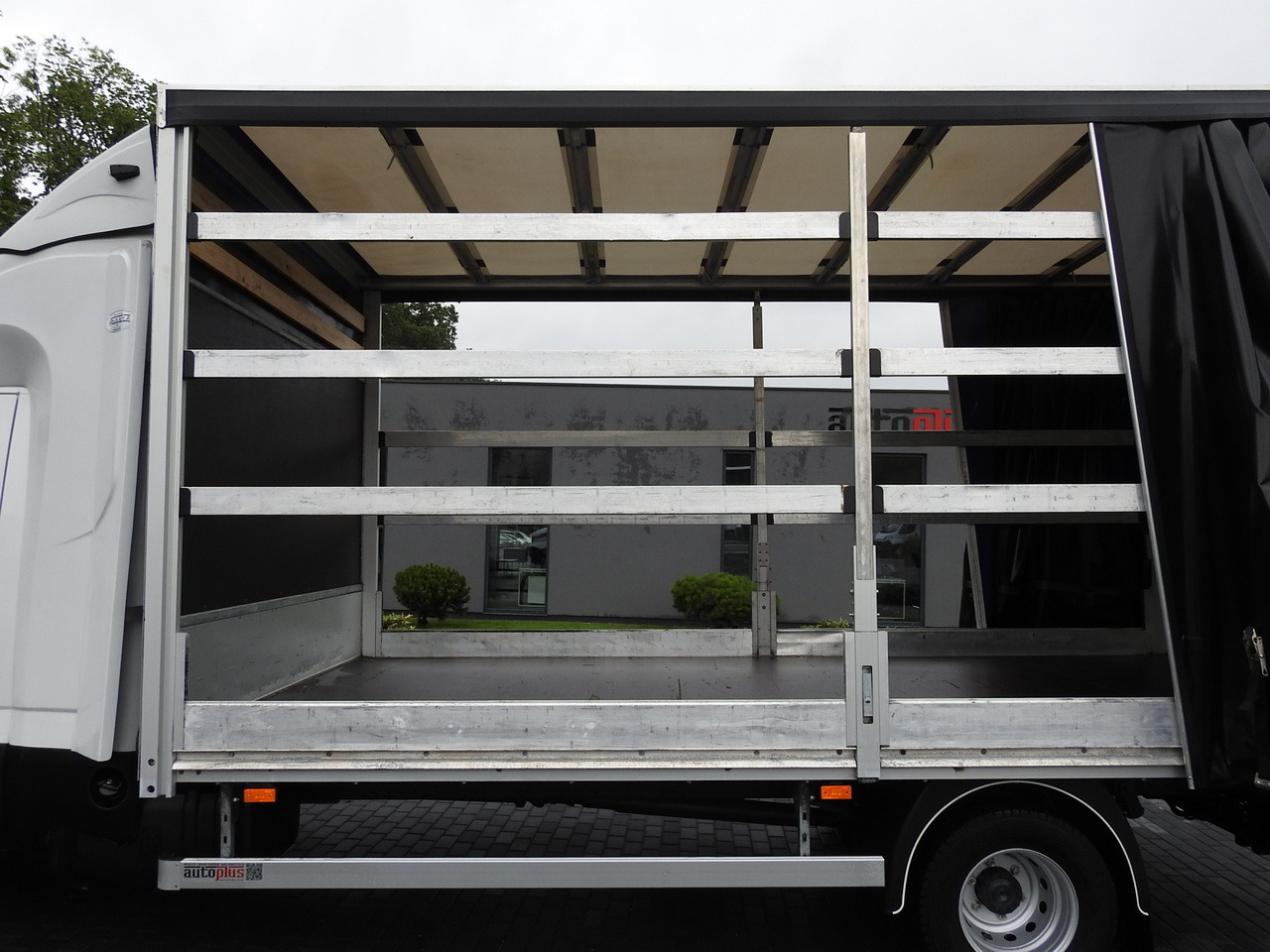 Тентованный фургон IVECO DAILY 70C18 TARPAULIN LIFT 12 PALLETS WEBASTO CRUISE CONTROL TWIN WHEELS AIR CONDITIONING  180HP: фото 27