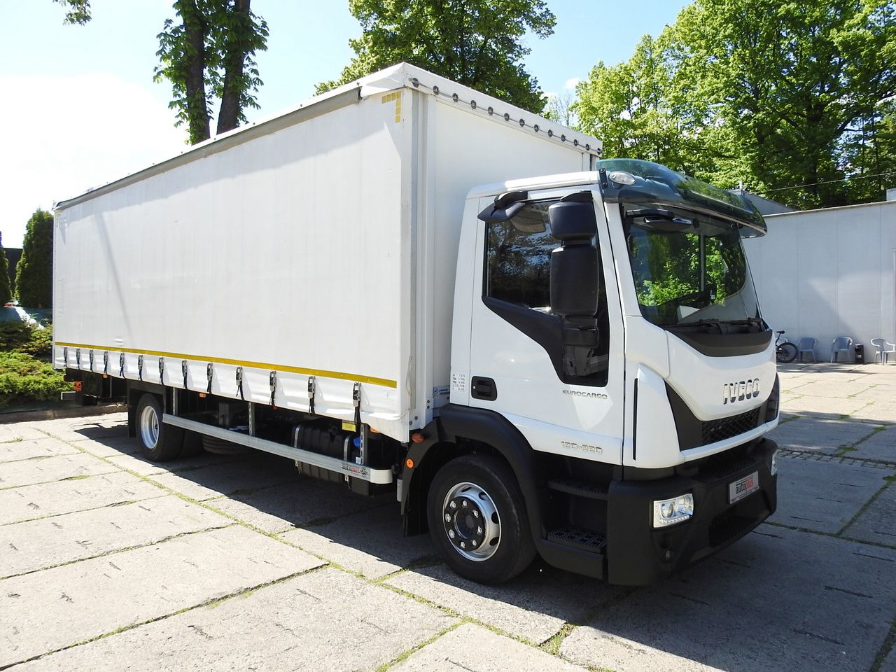 IVECO EUROCARGO 120 - 220 TARPAULIN LIFT 20 PALLETS LED LIGHTS AUTOMATIC TRANSMISSION HI-MATIC TWIN WHEELS AIR CONDITIONING 220HP - Тентованный фургон: фото 4 IVECO EUROCARGO 120 - 220 TARPAULIN LIFT 20 PALLETS LED LIGHTS AUTOMATIC TRANSMISSION HI-MATIC TWIN WHEELS AIR CONDITIONING 220HP - Тентованный фургон: фото 4