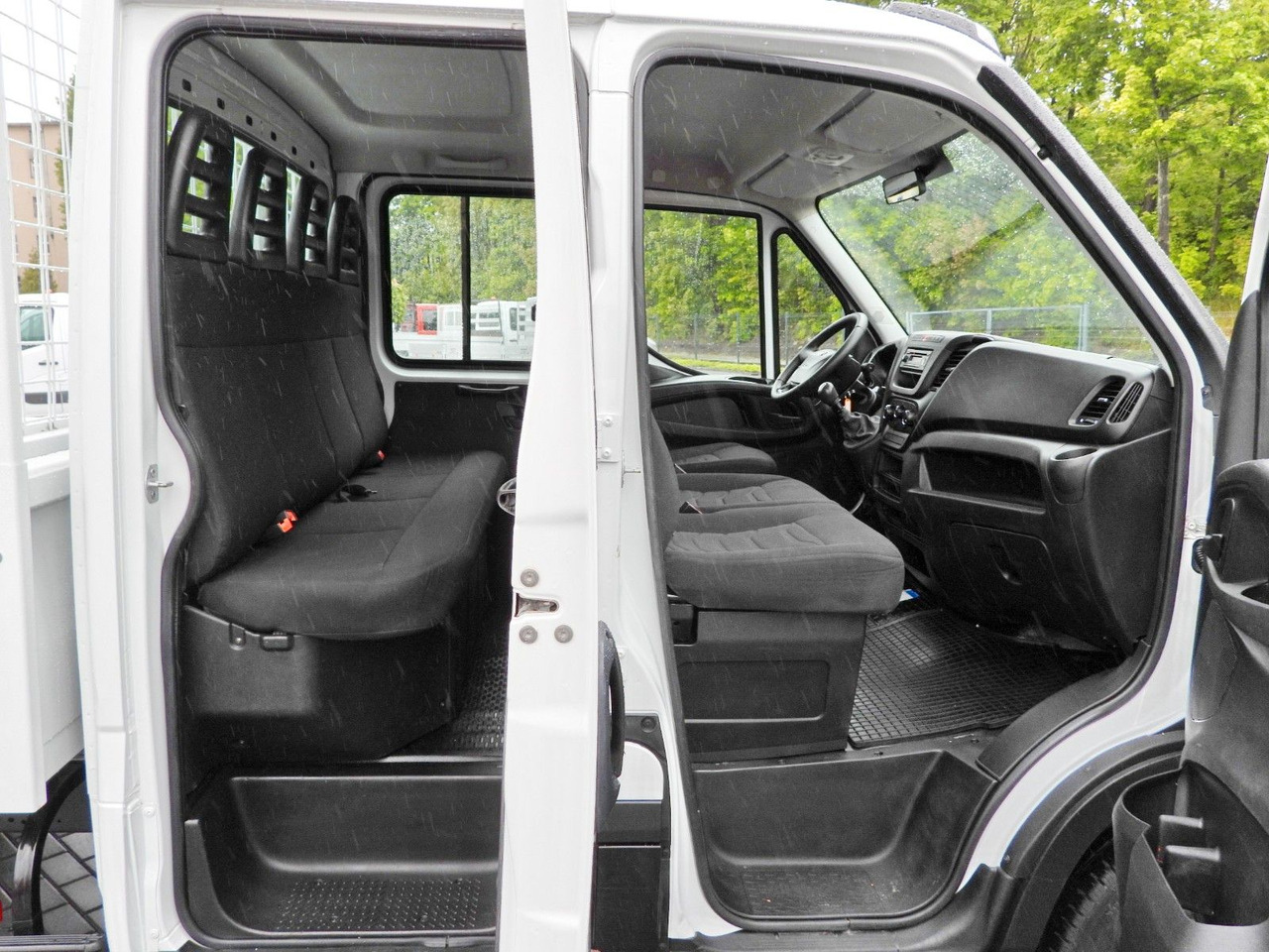 Малотоннажный самосвал, Грузопассажирский фургон Iveco DAILY 35C13 KIPPER DOPPELKABINE DOKA 7 SITZE A/C: фото 29