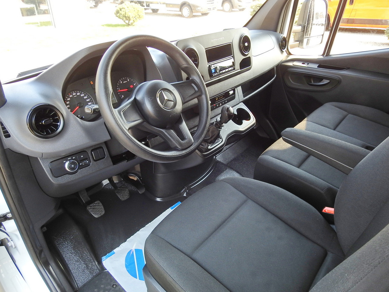 MERCEDES SPRINTER 316 TARPAULIN 10 PALLETS WEBASTO AIR CONDITIONING 165HP - Тентованный фургон: фото 2 MERCEDES SPRINTER 316 TARPAULIN 10 PALLETS WEBASTO AIR CONDITIONING 165HP - Тентованный фургон: фото 2