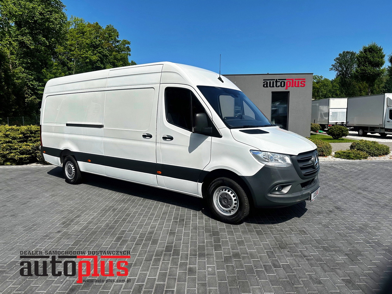 MERCEDES SPRINTER 316 VAN AIR CONDITIONING 165HP - Цельнометаллический фургон: фото 1 MERCEDES SPRINTER 316 VAN AIR CONDITIONING 165HP - Цельнометаллический фургон: фото 1