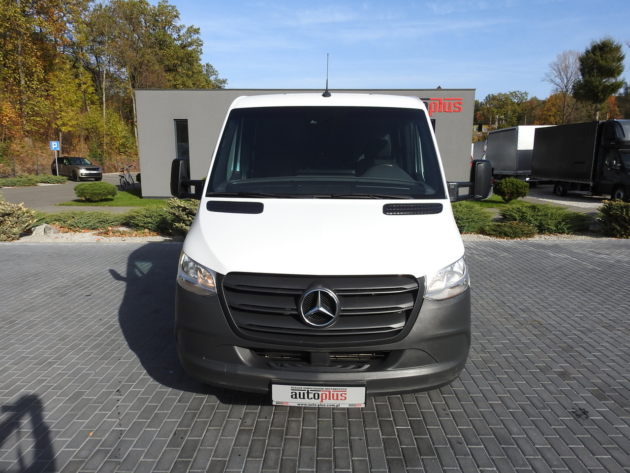 MERCEDES SPRINTER 516 STAKE BODY DOUBLE CABIN DOKA 6 SEATS CRUISE CONTROL AIR CONDITIONING TWIN WHEELS 160HP - Грузопассажирский фургон: фото 5 MERCEDES SPRINTER 516 STAKE BODY DOUBLE CABIN DOKA 6 SEATS CRUISE CONTROL AIR CONDITIONING TWIN WHEELS 160HP - Грузопассажирский фургон: фото 5