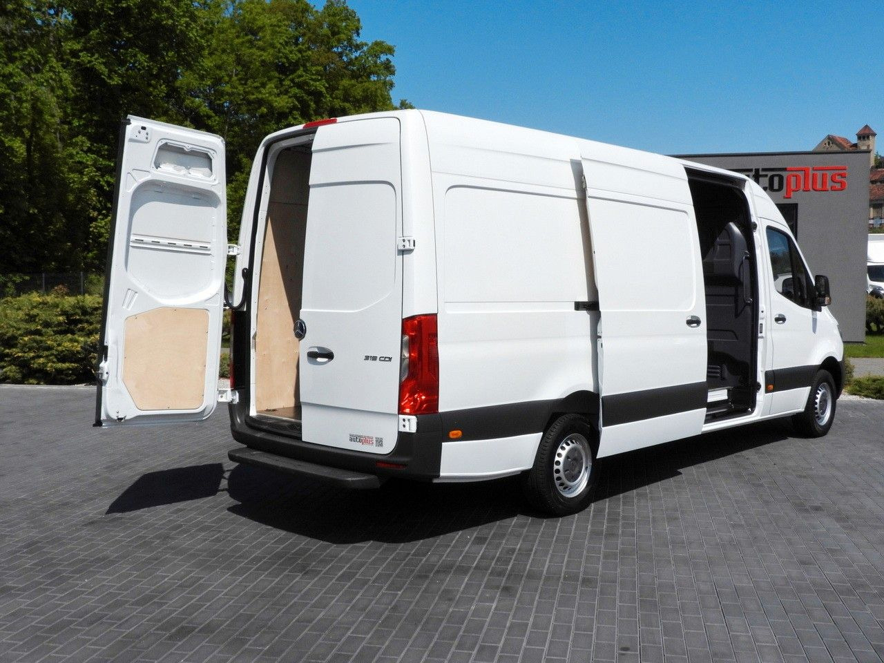 Mercedes-Benz SPRINTER 316 KASTENWAGEN KLIMAANLAGE 165PS Mercedes-Benz SPRINTER 316 KASTENWAGEN KLIMAANLAGE 165PS - Цельнометаллический фургон: фото 3 Mercedes-Benz SPRINTER 316 KASTENWAGEN KLIMAANLAGE 165PS Mercedes-Benz SPRINTER 316 KASTENWAGEN KLIMAANLAGE 165PS - Цельнометаллический фургон: фото 3