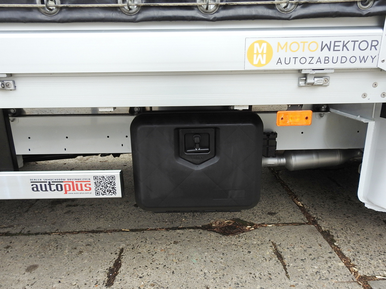 Тентованный фургон OPEL MOVANO TARPAULIN LIFT 10 PALLETS CRUISE CONTROL AIR CONDITIONING LED LIGHTS PNEUMATICS TWIN WHEELS  165HP: фото 24 Тентованный фургон OPEL MOVANO TARPAULIN LIFT 10 PALLETS CRUISE CONTROL AIR CONDITIONING LED LIGHTS PNEUMATICS TWIN WHEELS  165HP: фото 24